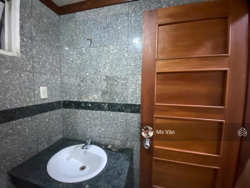 Cho thuê cc 2pn, 100m2, 10 triệu vnd/tháng tại new saigon  hoàng anh gia lai 3