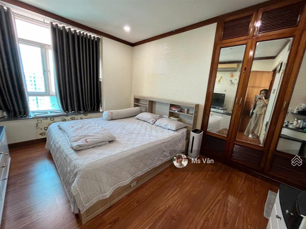 Bán căn hộ cc 2pn 2wc tại new saigon 3,85 tỷ