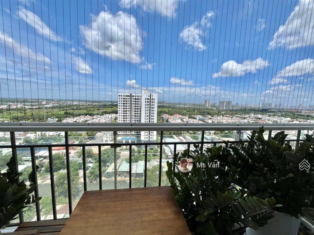 Bán căn hộ cc 2pn 2wc tại new saigon 3,85 tỷ