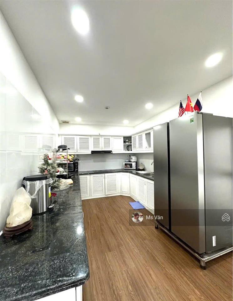 Cho thuê cc new saigon  hoàng anh gia lai 3, 25 triệu/tháng, 300m2, 5pn, 4wc, giá tốt, view đẹp