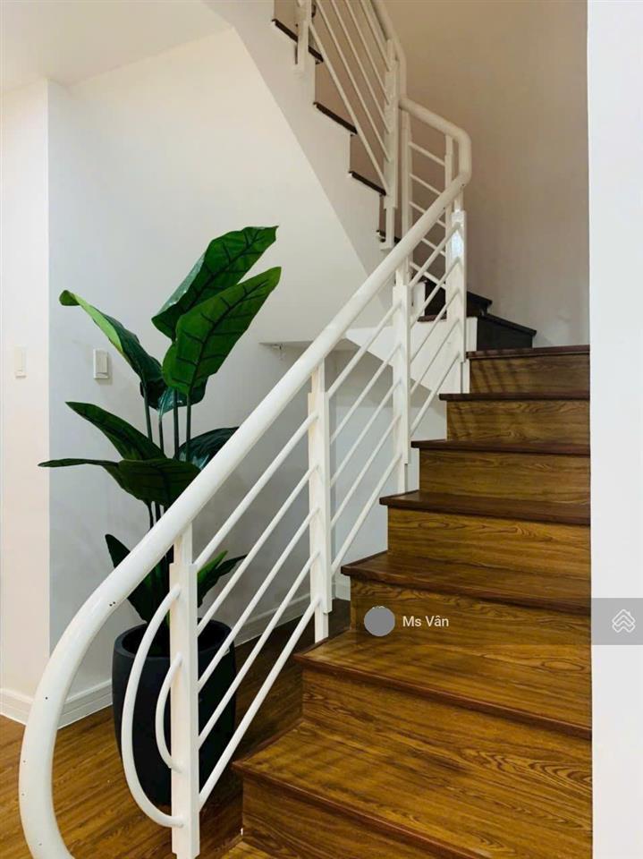 Cho thuê cc new saigon  hoàng anh gia lai 3, 25 triệu/tháng, 300m2, 5pn, 4wc, giá tốt, view đẹp