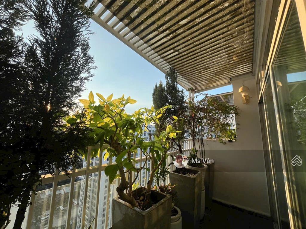 Cho thuê cc new saigon  hoàng anh gia lai 3, 25 triệu/tháng, 300m2, 5pn, 4wc, giá tốt, view đẹp