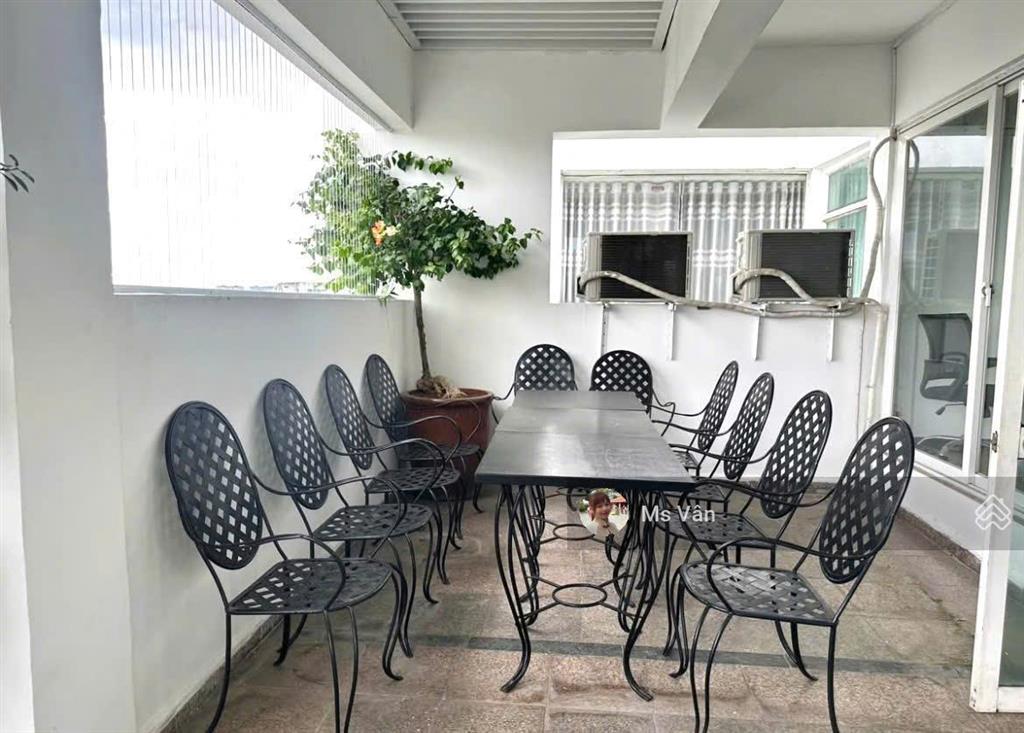 Cho thuê cc new saigon  hoàng anh gia lai 3, 25 triệu/tháng, 300m2, 5pn, 4wc, giá tốt, view đẹp
