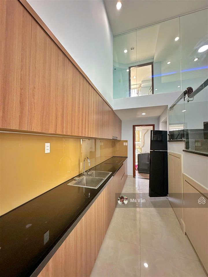 Cho thuê lofthouse tại phú hoàng anh, 25 triệu vnd, 230m2, 6pn, 4wc