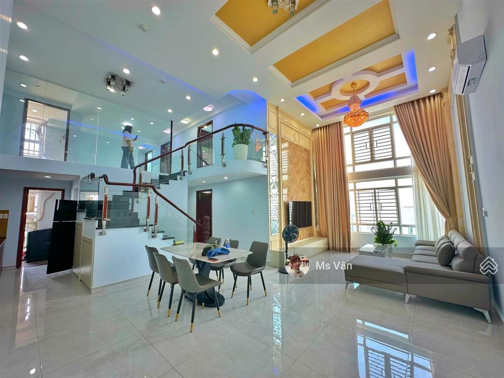 Cho thuê lofthouse tại phú hoàng anh, 25 triệu vnd, 230m2, 6pn, 4wc