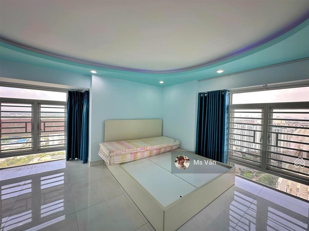Cho thuê lofthouse tại phú hoàng anh, 25 triệu vnd, 230m2, 6pn, 4wc
