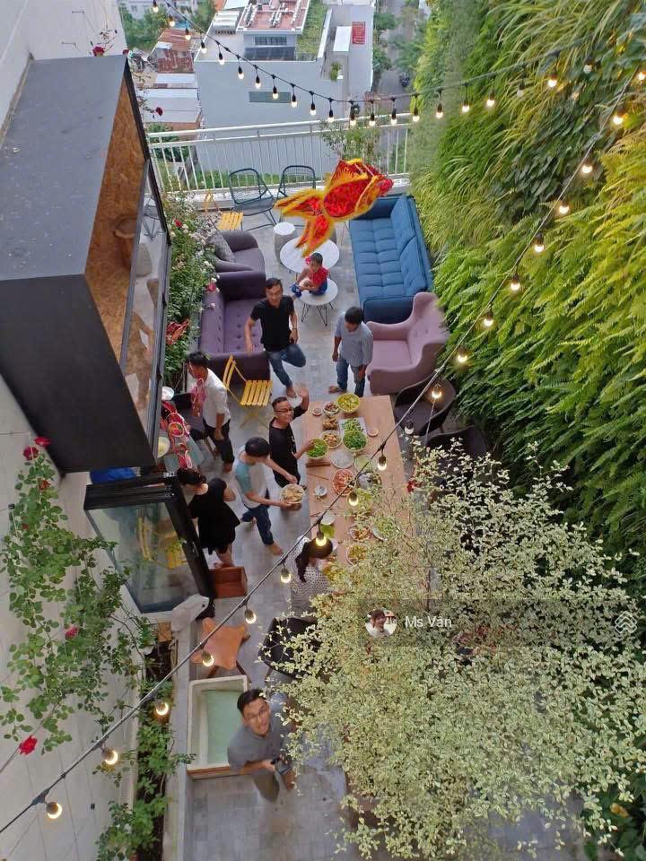 Cho thuê lofthouse lớn tại phú hoàng anh, 41 triệu vnd/tháng, 250m2