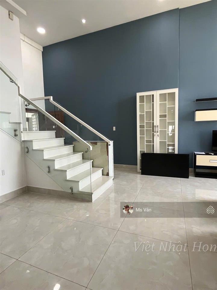 Cho thuê lofthouse lớn phú hoàng anh, 25 triệu/tháng, 160m2, 4pn, đầy đủ nội thất