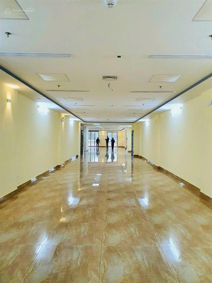 Tòa mặt phố trung hòa, thông sàn, tm, vỉa hè 3m, hầm xe, dt 2.5 tỷ/năm, pccc, hoàn công, 120m2*9t