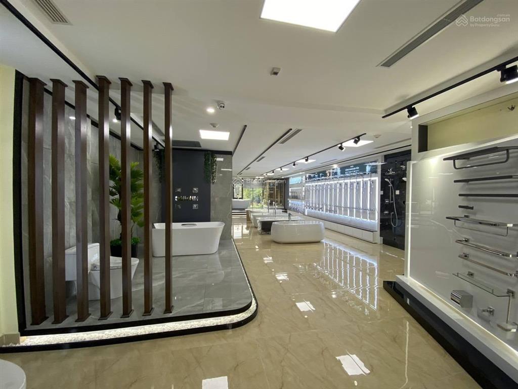 Chỉ gần 60 tỷ có ngay tòa building mặt phố giang văn minh, mới sịn, 9 nổi, 1 hầm, thang máy, pccc.