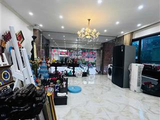 Toà building trần thái tông dt 175m² x8t, 1 hầm, mt 8,5m, vỉa hè rộng, ô tô, pccc, gpxd, hoàn công