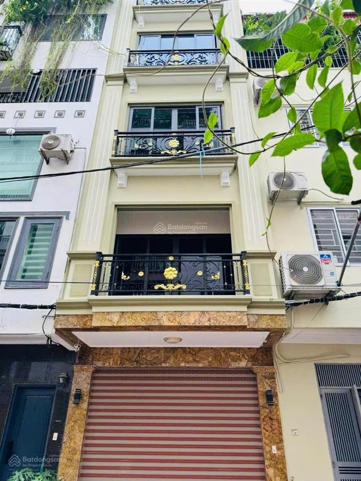 Bán nhà phân lô hoàng quốc việt. chỉ nhỉnh 25 tỷ, 70m2, 7 tầng, thang máy, thông sàn kinh doanh.