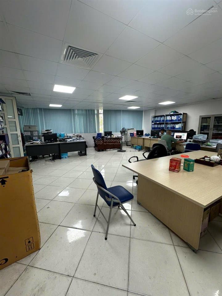Vip! building thọ tháp dt 120m x 9t 1 hầm , mặt tiền 7,6m . thông sàn , doanh thu 190tr/t