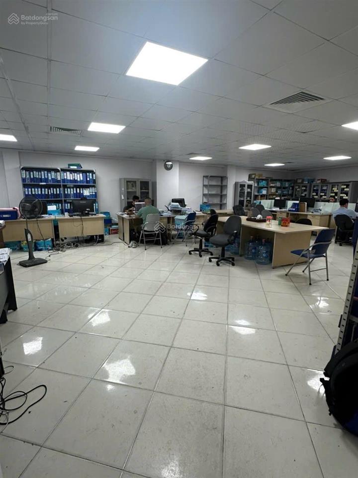 Hiếm! building trung hoà, dt 120m2 x 8t, 1 hầm, mt 7,5m, ô tô, thang máy, pccc, dt thuê 195tr/th