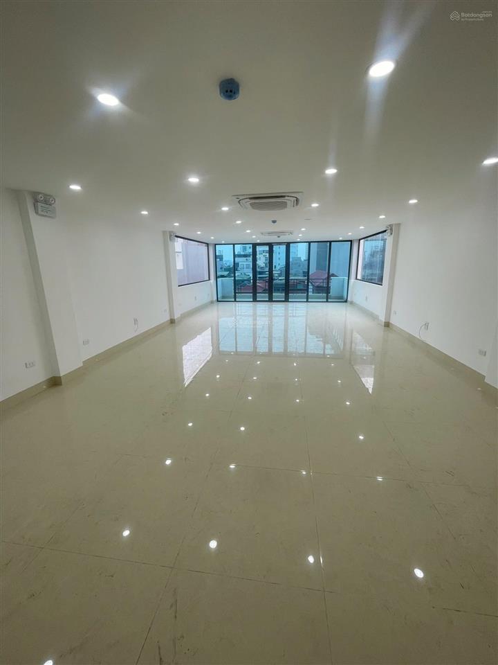 Building dương đình nghệ , 100m x 8t mt 6m , thông sàn , ô tô, lô góc , hầm để xe , dt 100tr/th,pcc