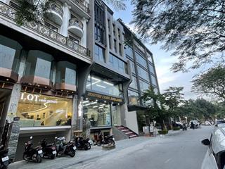 Building dương đình nghệ , 100m x 8t mt 6m , thông sàn , ô tô, lô góc , hầm để xe , dt 100tr/th,pcc