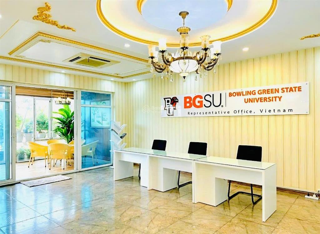 Siêu phẩm building nguyễn khang. 8 nổi, 1 hầm, ở/cho thuê vp, dt 160tr/tháng, full pccc, 98m2*8t