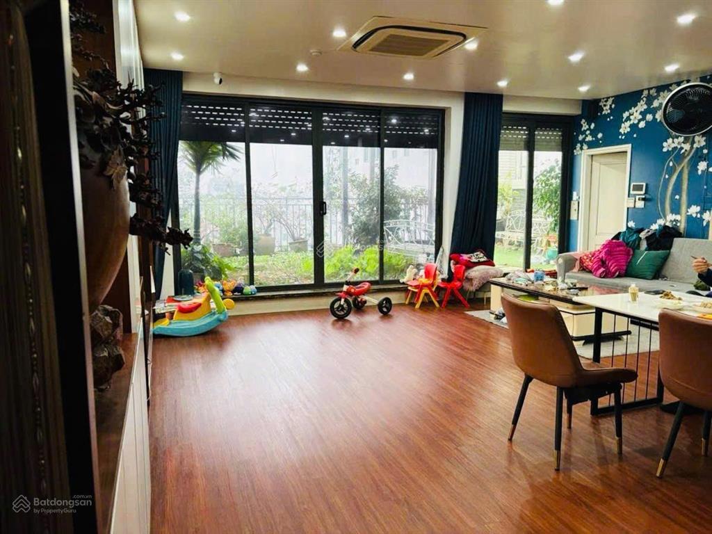 Tòa building mặt phố khuất duy tiến. 7 nổi, 1 hầm, dt 2 tỷ/năm, vỉa hè 8m, pccc, gpxd, 130m²*8t
