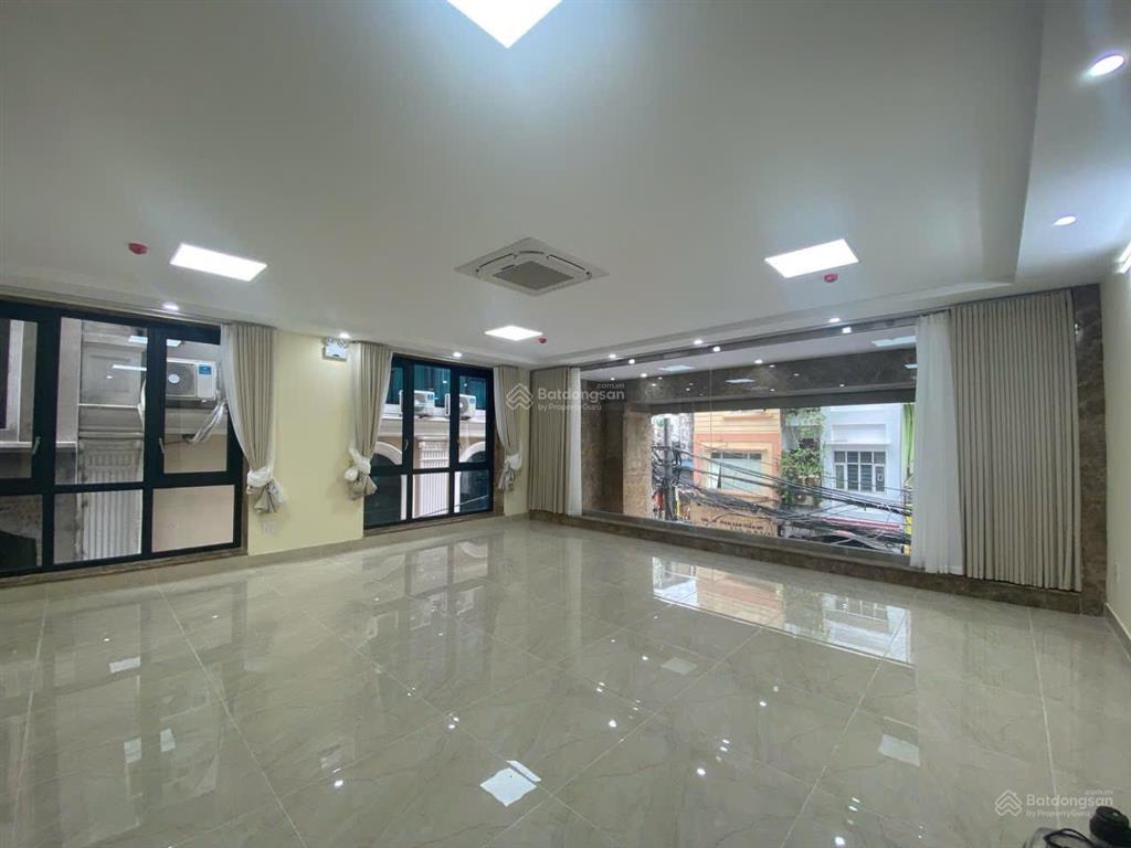 Ko qh, building láng hạ, 156m x 8t , 1 hầm, lô góc , mới, pccc, thang máy , ô tô, dt 240tr/th