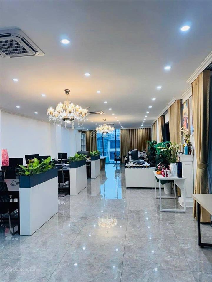 Tòa vp mặt phố trung kính. 1 mặt phố, 1 mặt ngõ, vỉa hè 5m, ở/cho thuê, dt 90tr/th, pccc, 148m²*7t