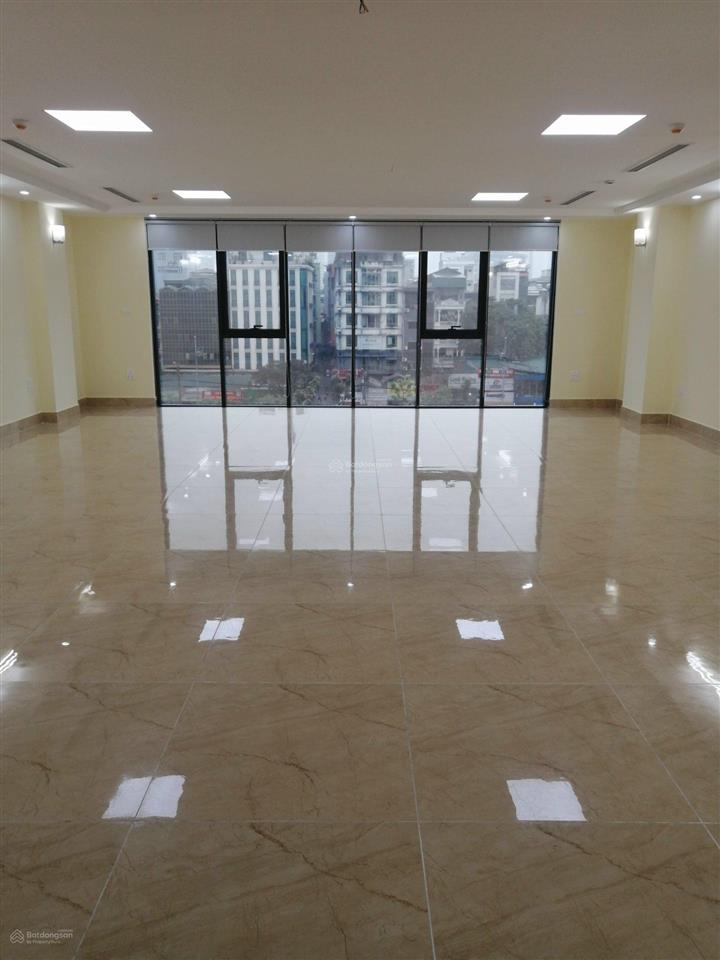 Building n7b trung hòa, dt 165m², 8t, 1 hầm, mt 12m, thang máy, pccc, vỉa hè 3m, dt 200tr/th