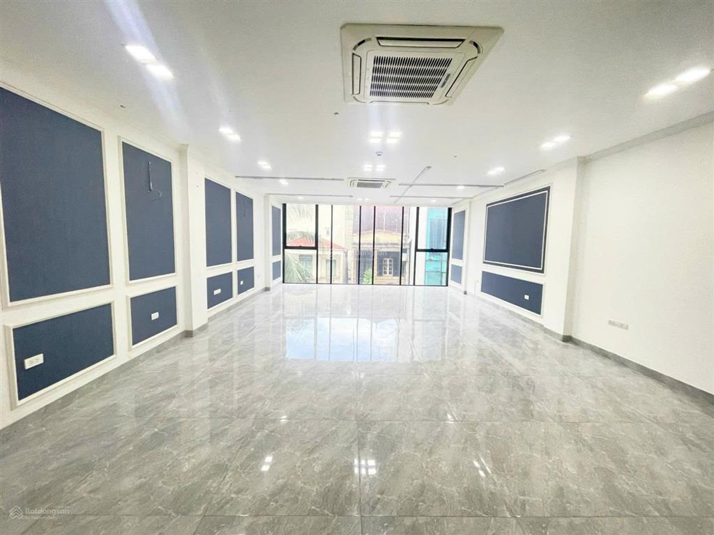 Duy nhất 1 sàn vp trung kính dt 110m ,giá thuê chỉ 16tr , thang máy , vệ sinh , b vệ  0963 506 ***
