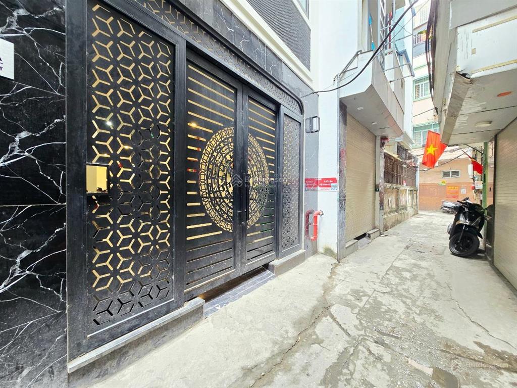 Cực phẩm phân lô phố mai anh tuấn, 3 bước ra mặt hồ hoàng cầu, ngõ thông, mặt tiền đẹp, kinh doanh.