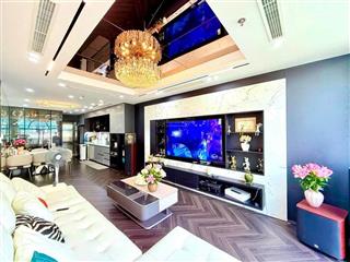Mặt phố hoàng cầu, vỉa hè kinh doanh, mặt phố xịn, không quy hoạch, 9 tầng thang máy, cho thuê tốt.