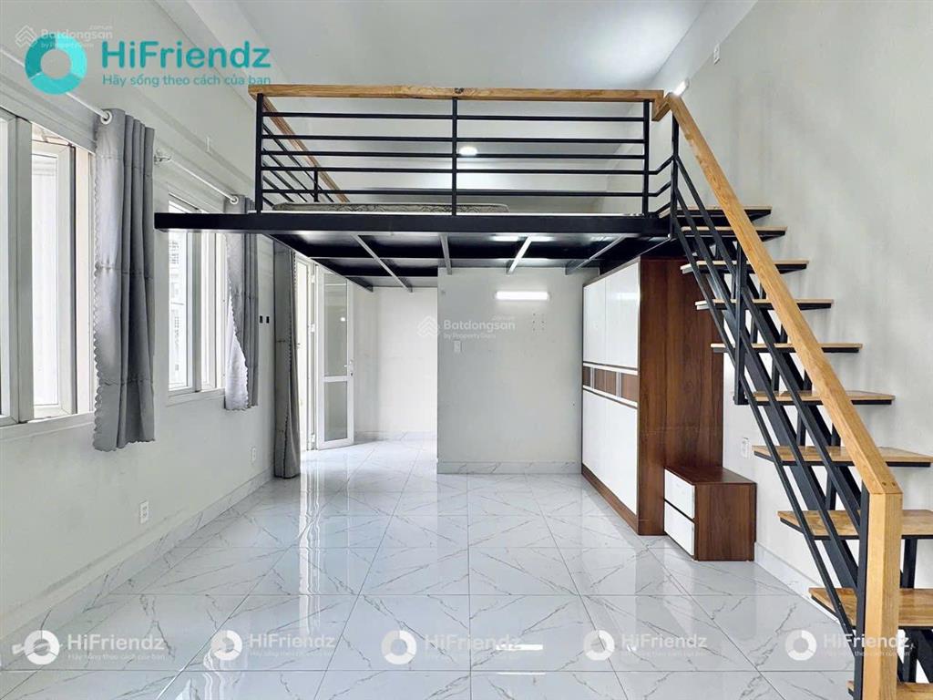 Duplex ban công gác cao rộng 40m2 ngay đh văn lang  chợ bà chiểu
