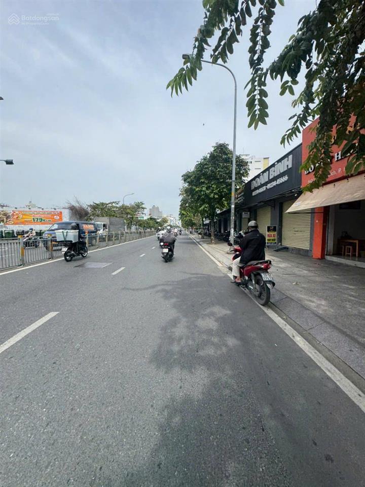 Hoa hồng 1%  bán đất nghiêm toản  8x24m  vị trí đẹp  giá 17.5 tỷ tl
