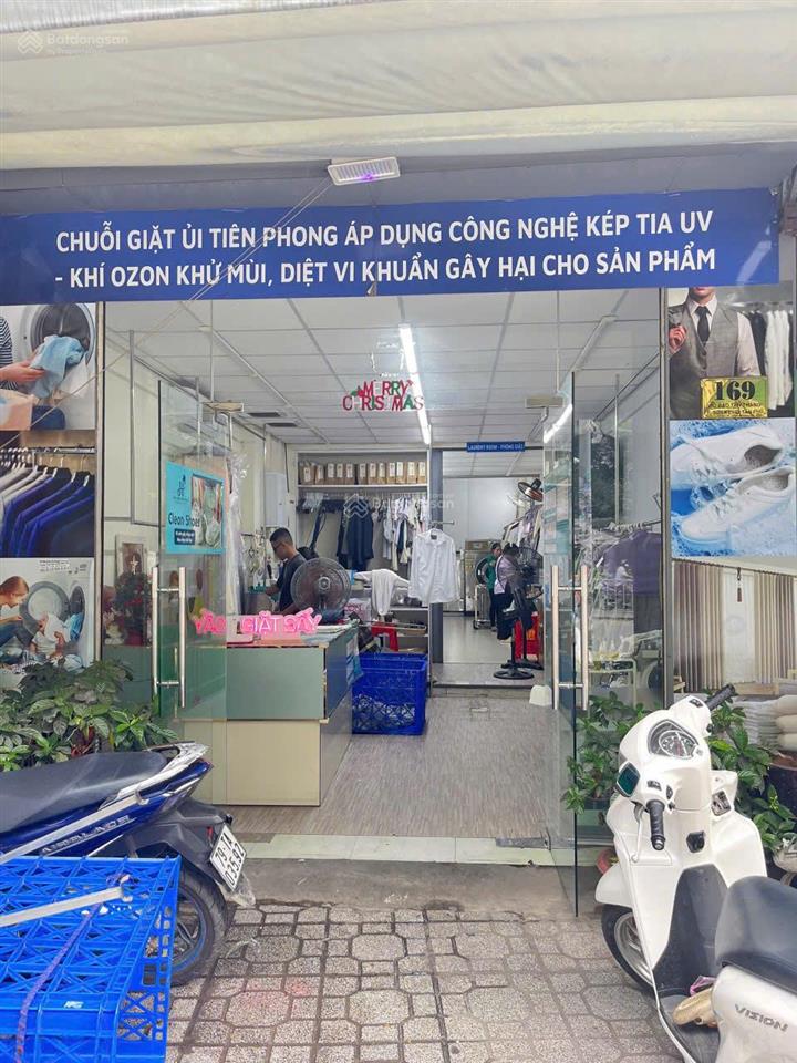 Đầu tư giữ tài sản  nhà 2 mặt tiền ngay aeon mall  thu nhập 30 triệu/tháng  giá tốt chỉ 14.x tỷ