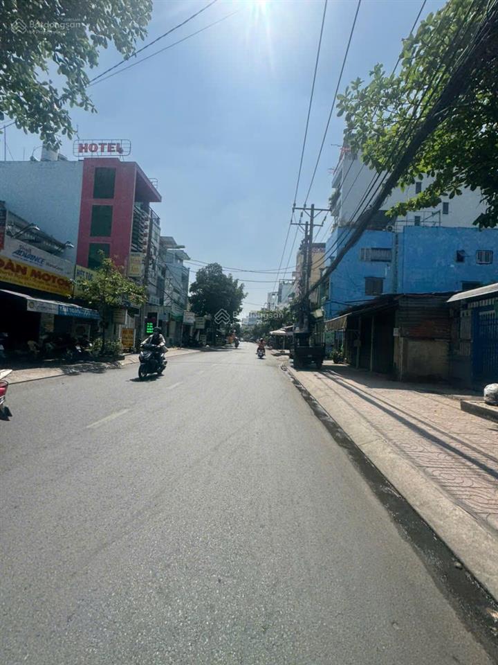 Chính chủ cần bán gấp lô đất lớn mtkd 20m phường tân sơn nhì  32 x 33m giá bán chỉ 115 tỷ tl