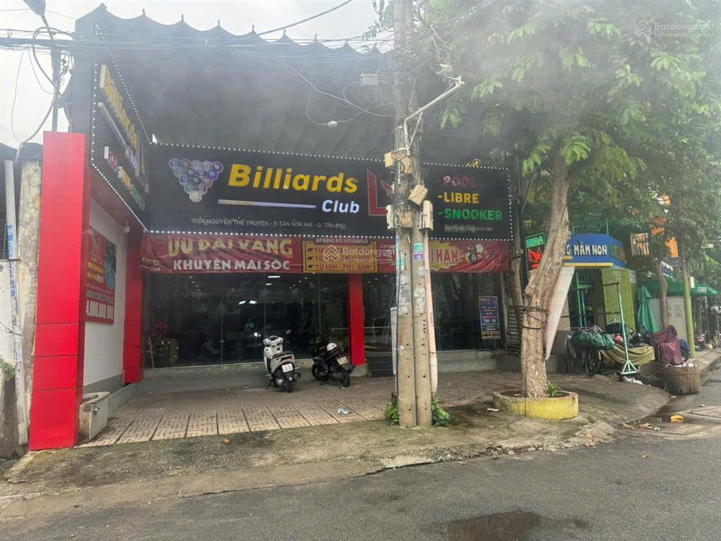 Nhà nguyên căn  phù hợp showroom, văn phòng  vị trí đẹp ngay công viên  giá 45 triệu tl
