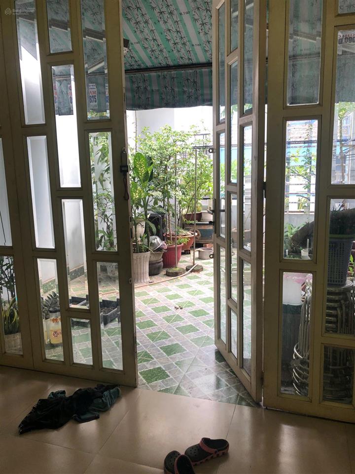 Bán nhà riêng tại tân hương, giá siêu hời 6,8 tỷ, 64 m2, 3pn, 4wc, 3 tầng cực hiếm trong khu vực