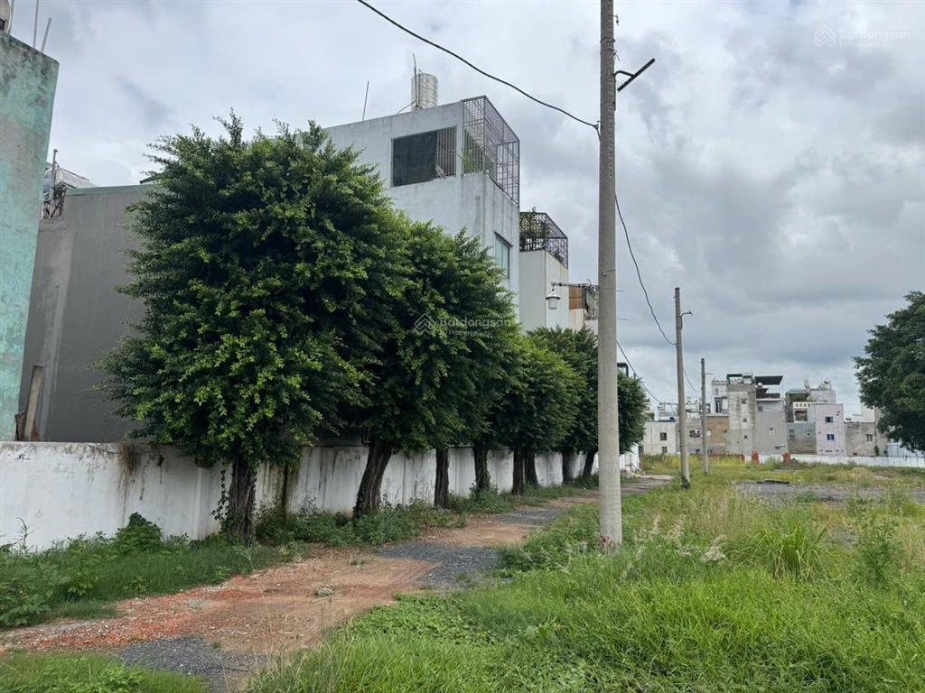 Cho thuê 5.000m2 đất mt đường số 4, bình hưng hòa  xe container vào tận nơi  chỉ 150 triệu/tháng