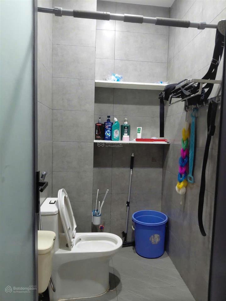 Cho thuê nhà mới  đẹp  full nội thất ngay trường học  chợ tân hương giá 13 triệu