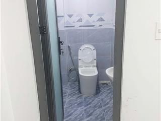 Nhà cho thuê ngay trường đại học  gần aeon tân phú 4.6x12m giá thuê 10 triệu