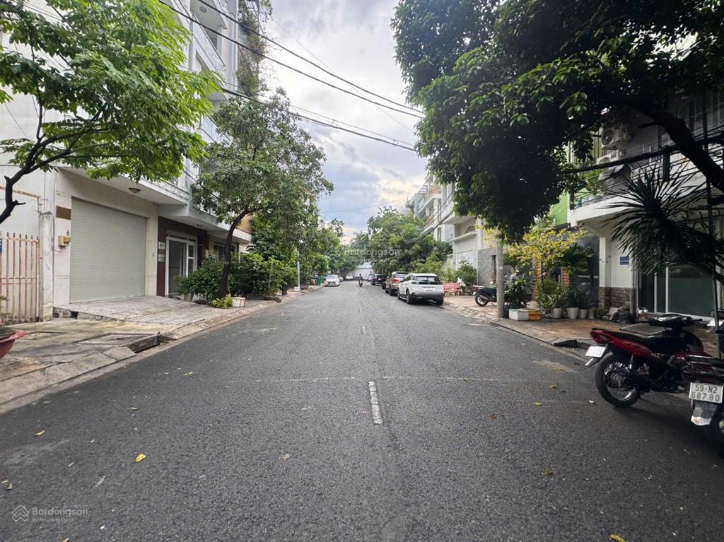 Bán lô đất khu vip đường nguyễn thế truyện  khu kinh doanh, ngay công viên  5x17.5m giá 11 tỷ **