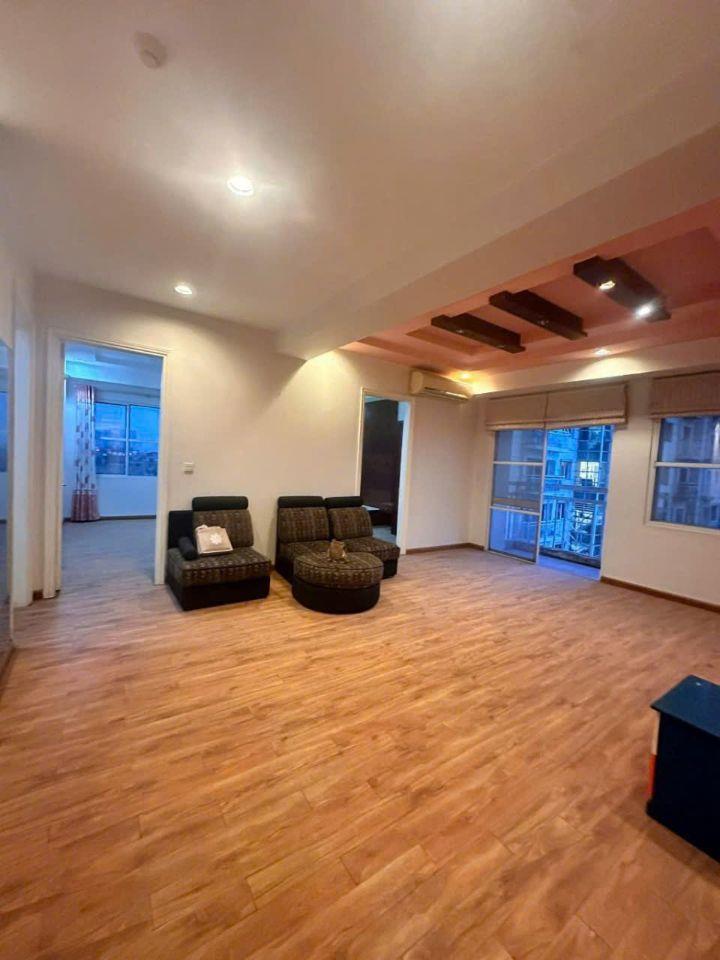 Cần bán căn hộ chung cư Tây Hồ nhiều phòng ngủ