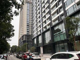 Bán CHCC cao cấp, Căn góc, 2 phòng ngủ, 2wc, 3 ban công thoáng