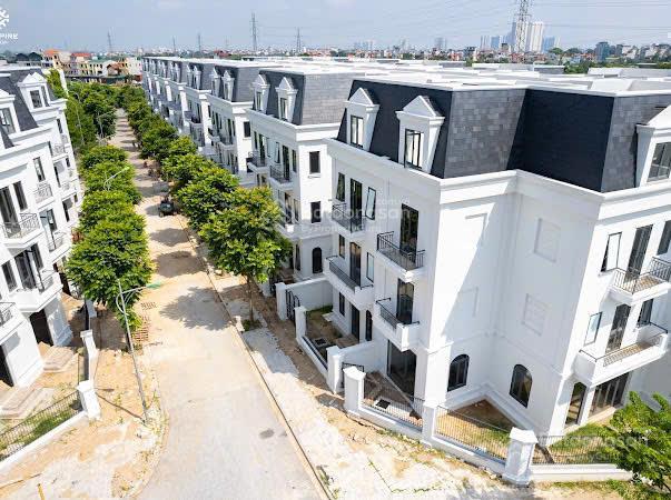 Gia đình cần tiền bán nhanh biệt thự hàng hiếm tại solasta mansion, 28 tỷ, 170m2, hà đông, hn