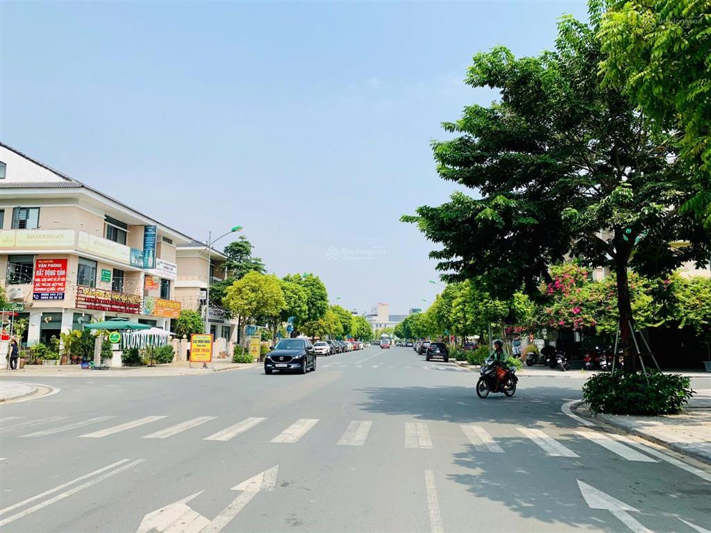 Chính chủ bán căn 162m2 an phú shop villa giá 24 tỷ, vị trí đẹp, không lỗi lầm gì