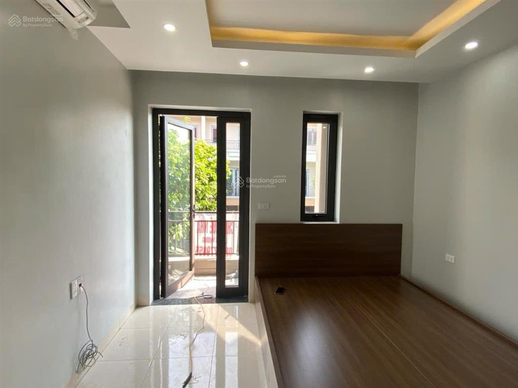 Cần bán nhanh căn liền kề hoàn thiện chỉ việc về ở ngay tại centa vsip thuỷ nguyên hải phòng