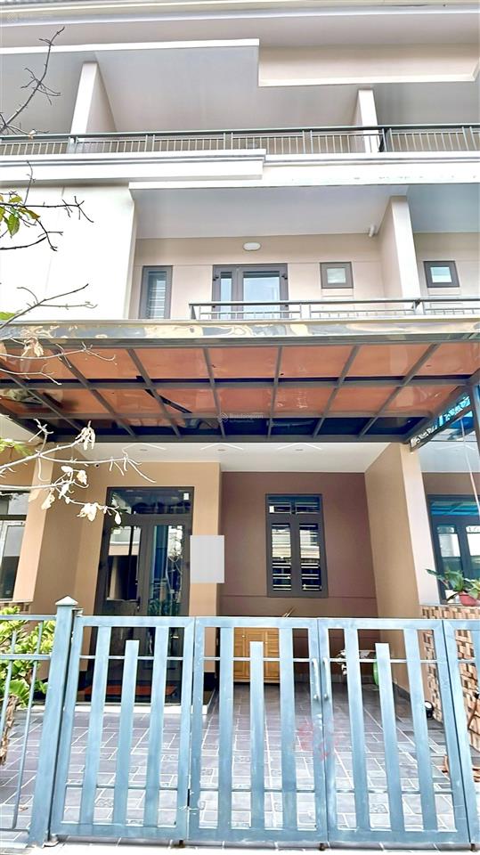 Bán căn liền kề hướng nam đã hoàn thiện gần công viên tại kđt centa vsip thuỷ nguyên  hải phòng