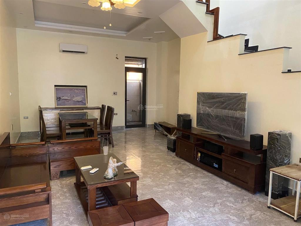 Bán căn liền kề hướng nam đã hoàn thiện gần công viên tại kđt centa vsip thuỷ nguyên  hải phòng