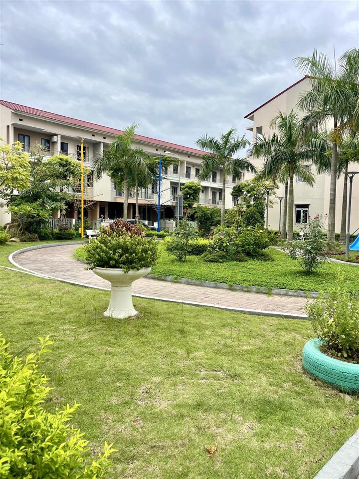 Bán căn liền kề hướng nam đã hoàn thiện gần công viên tại kđt centa vsip thuỷ nguyên  hải phòng