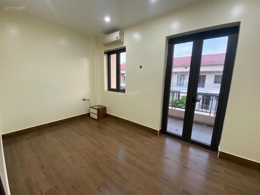 Bán căn liền kề hướng nam đã hoàn thiện gần công viên tại kđt centa vsip thuỷ nguyên  hải phòng
