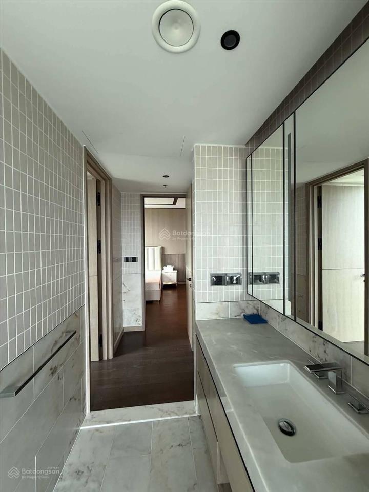 Cho thuê căn hộ 3 phòng ngủ giá tốt tại grand marina saigon