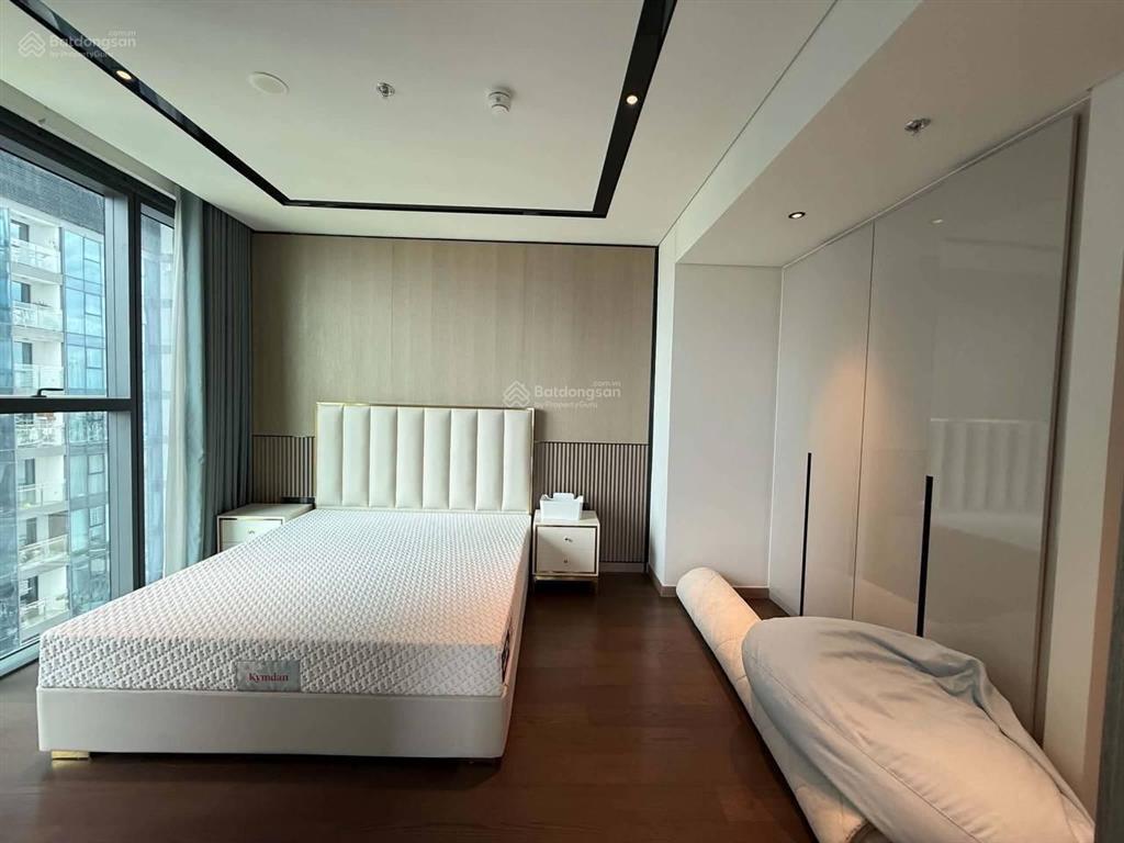 Cho thuê căn hộ 3 phòng ngủ giá tốt tại grand marina saigon