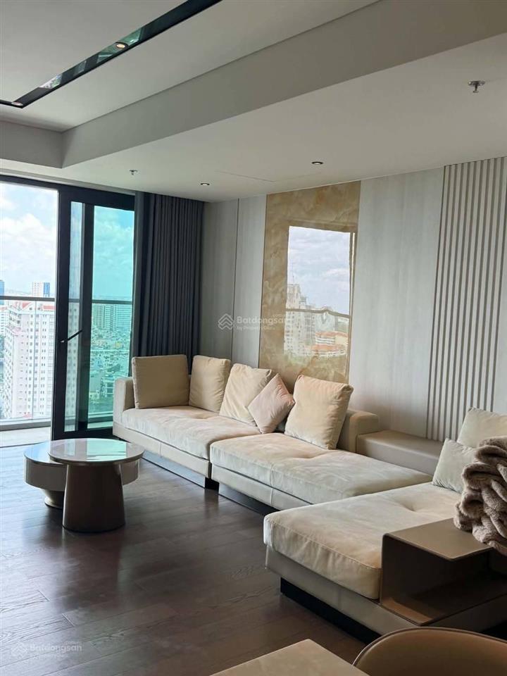 Cho thuê căn hộ 3 phòng ngủ giá tốt tại grand marina saigon